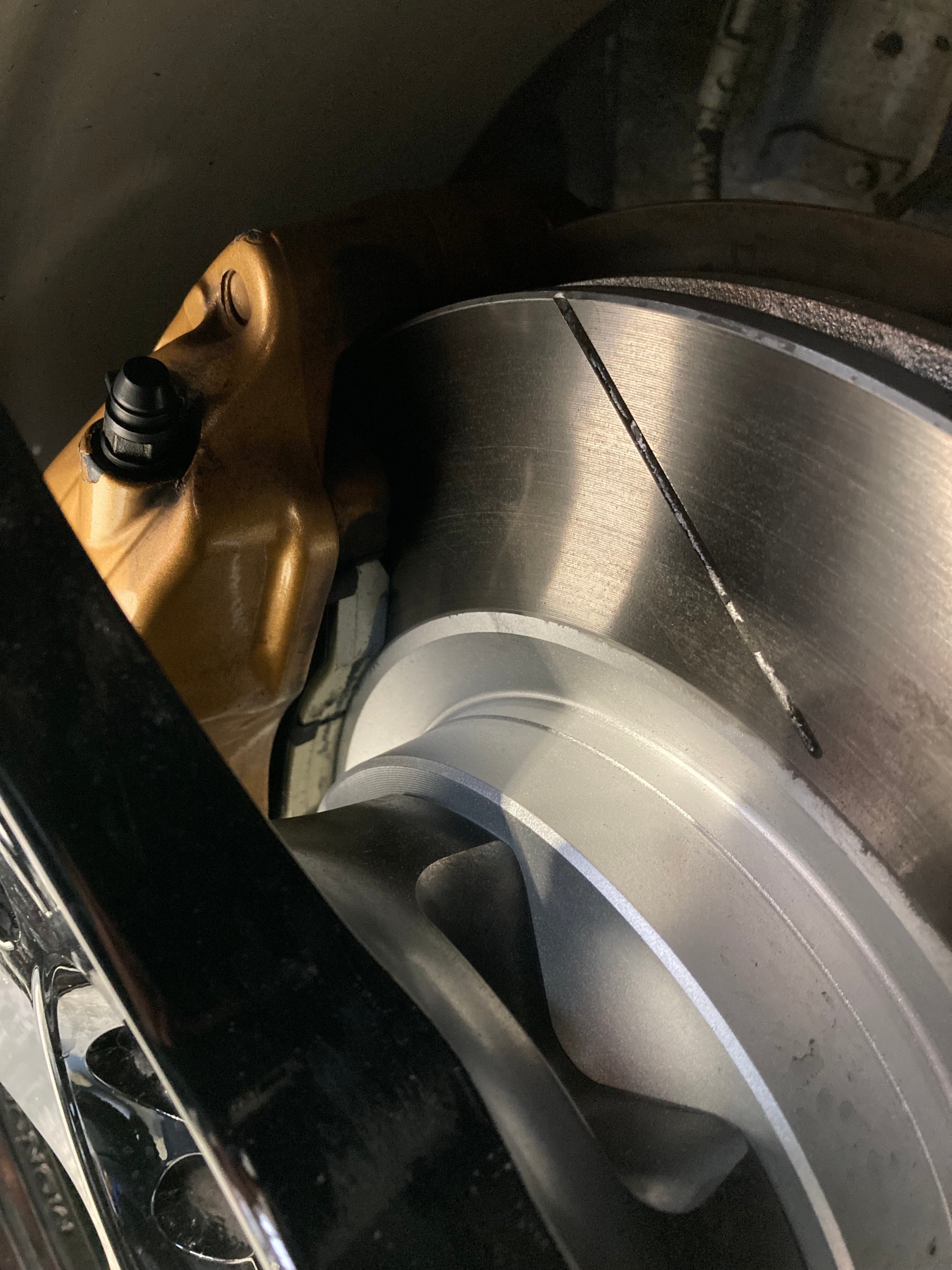 Nissan R34/R33 GTR – Dixcel Z-Type Front Brake Pads