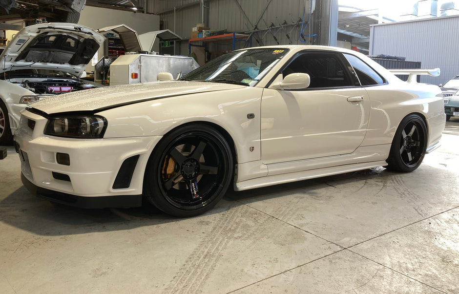 Nissan R34/R33 GTR – Dixcel Z-Type Front Brake Pads