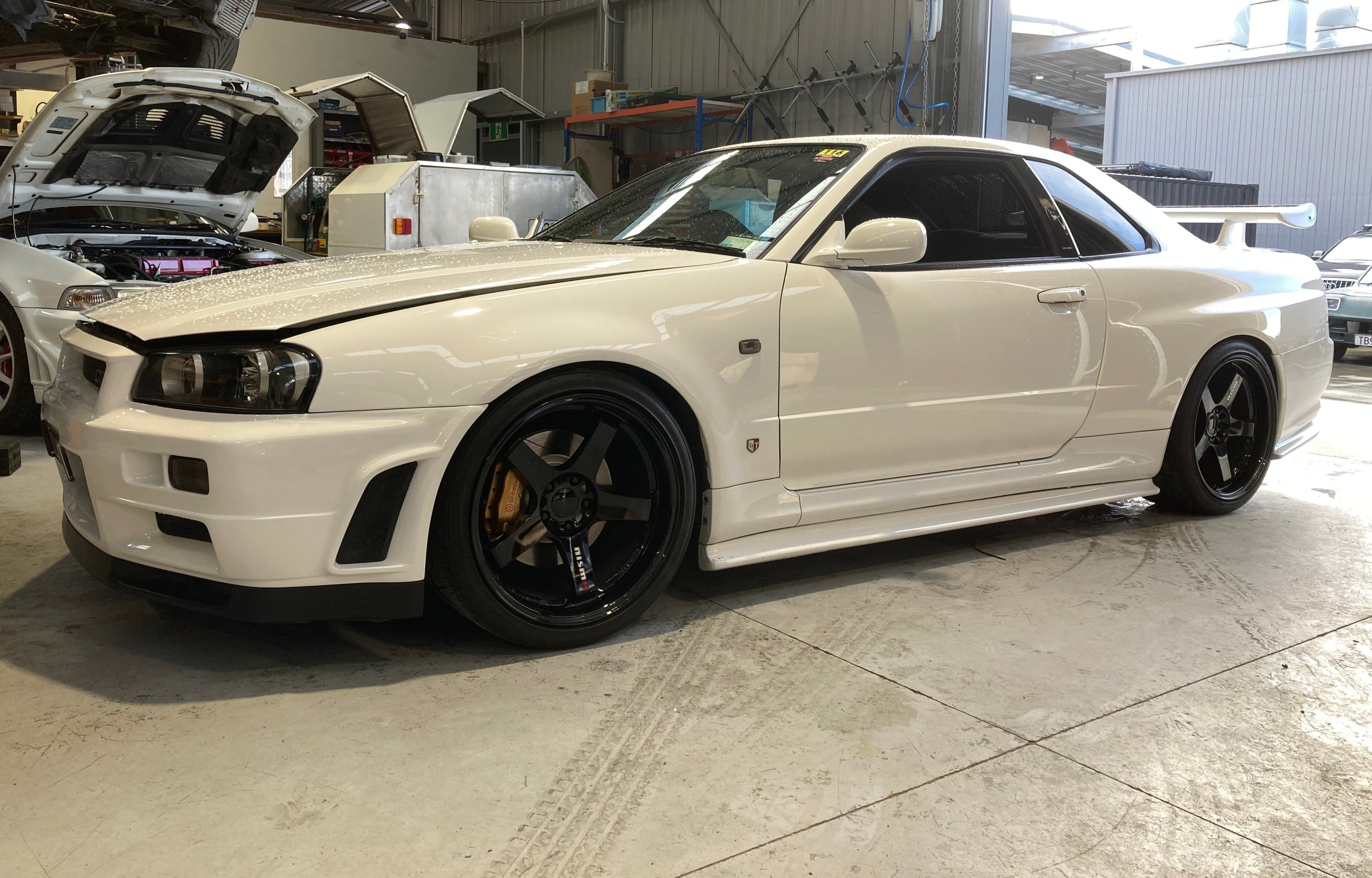 Nissan R34/R33 GTR – Dixcel Z-Type Front Brake Pads