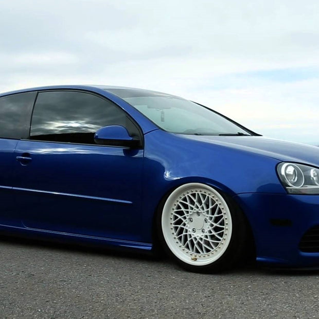 VW Golf Mk5 Dixcel ES front brake pad set