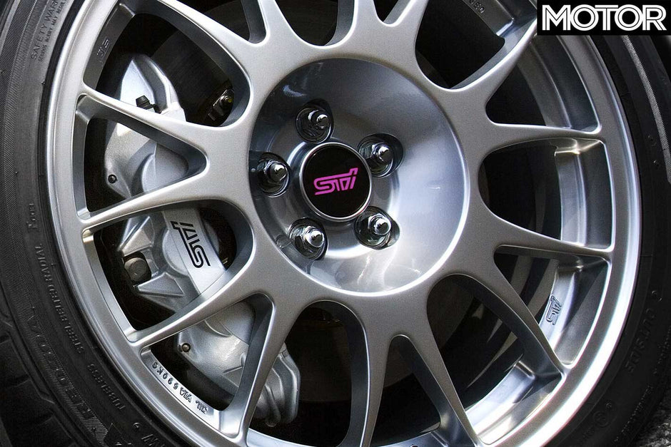 Subaru STI S402/S206/R205/RA-R – Dixcel Slotted Front Brake Rotors