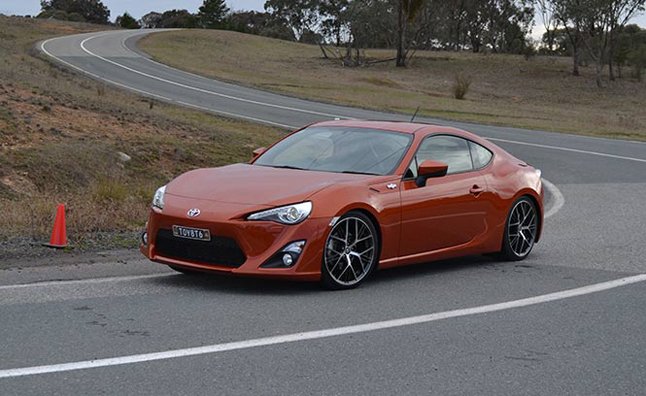 Toyota GT86 / Subaru BRZ – Dixcel Z-Type Rear Brake Pads