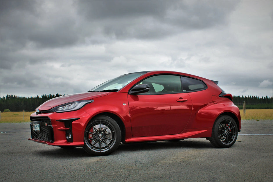 Toyota GR Yaris – Dixcel M-Type Front Brake Pads